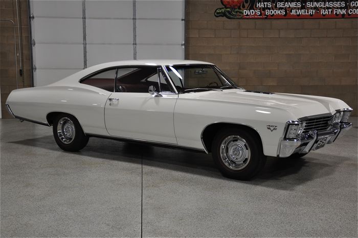 1967 Chevrolet Impala SS427 Sport Coupe - Rods and Classics - Premium ...